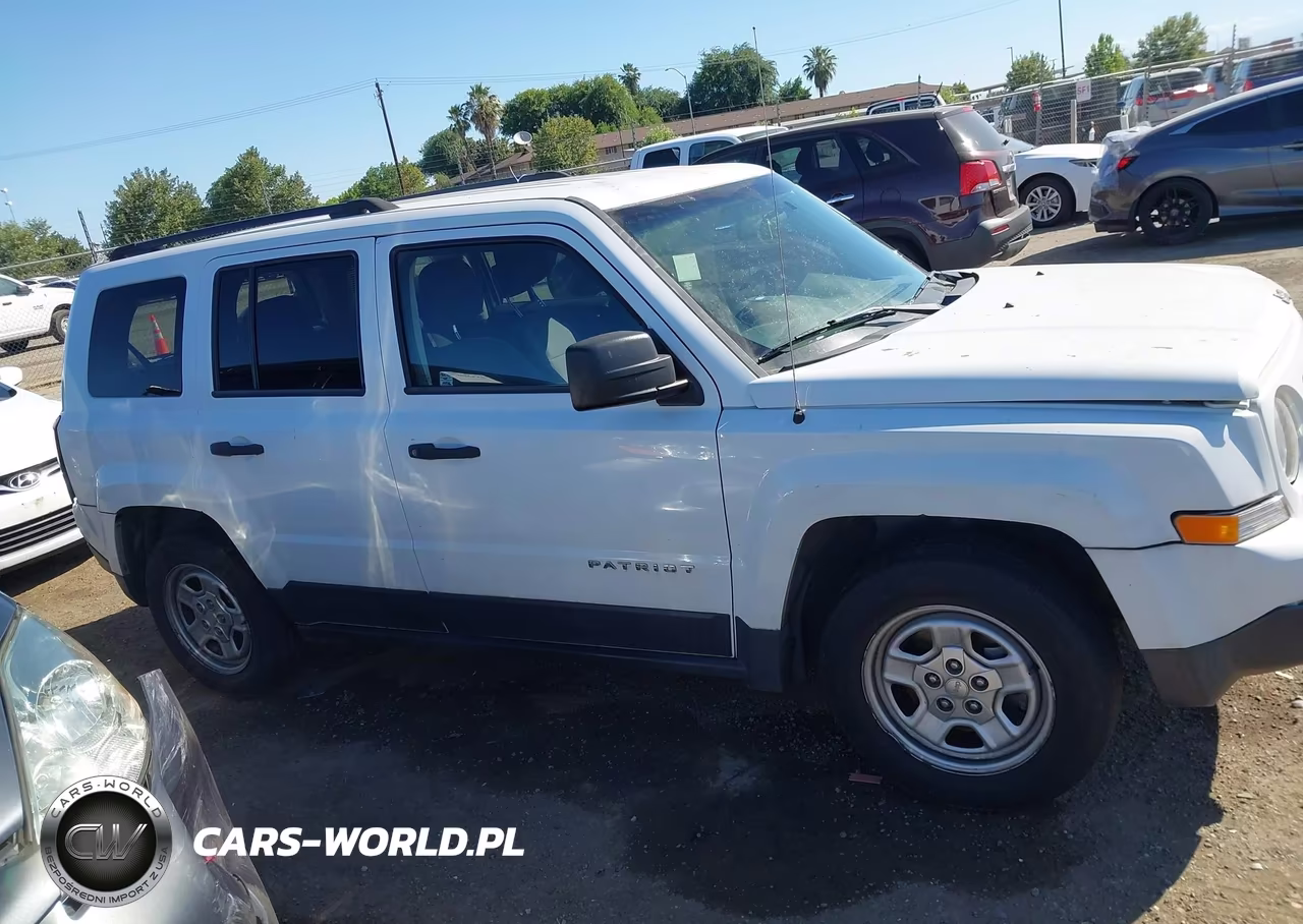 2015 Jeep Patriot Sport VIN:1C4NJPBA8FD413867 - 13