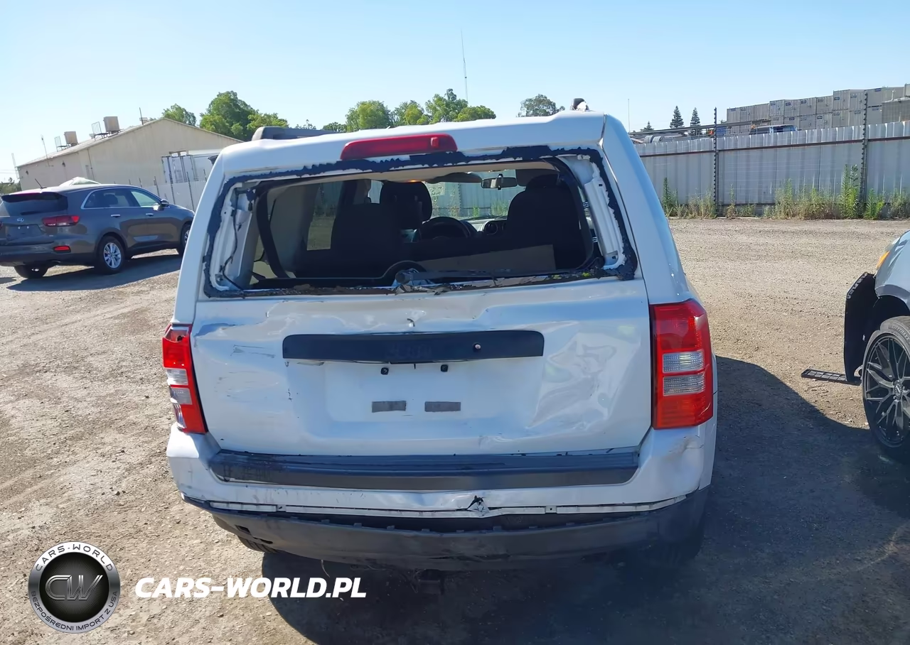 2015 Jeep Patriot Sport VIN:1C4NJPBA8FD413867 - 16
