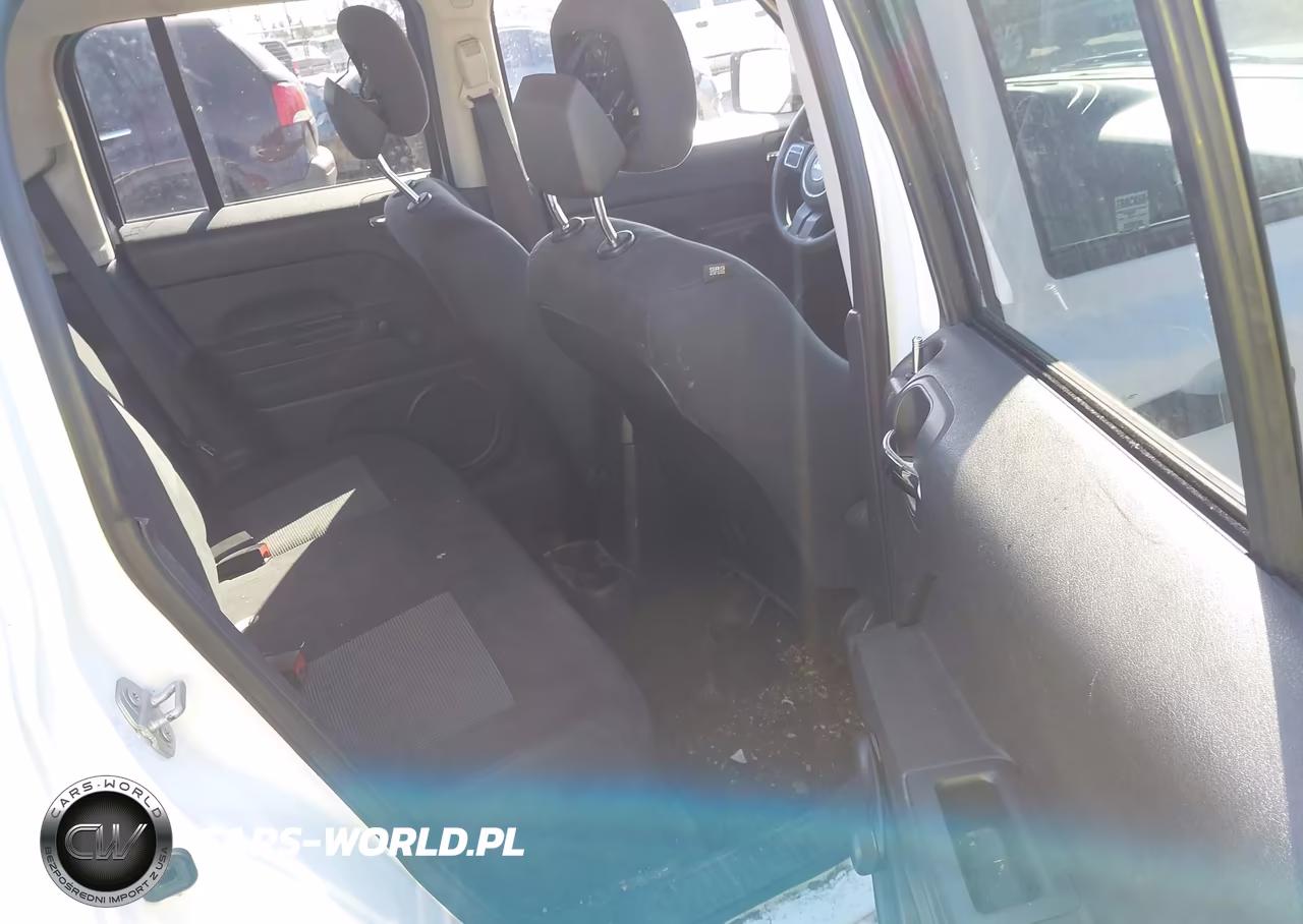 2015 Jeep Patriot Sport VIN:1C4NJPBA8FD413867 - 8