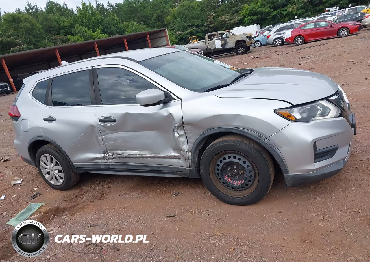 2018 Nissan Rogue S VIN:KNMAT2MT4JP584049 - 13