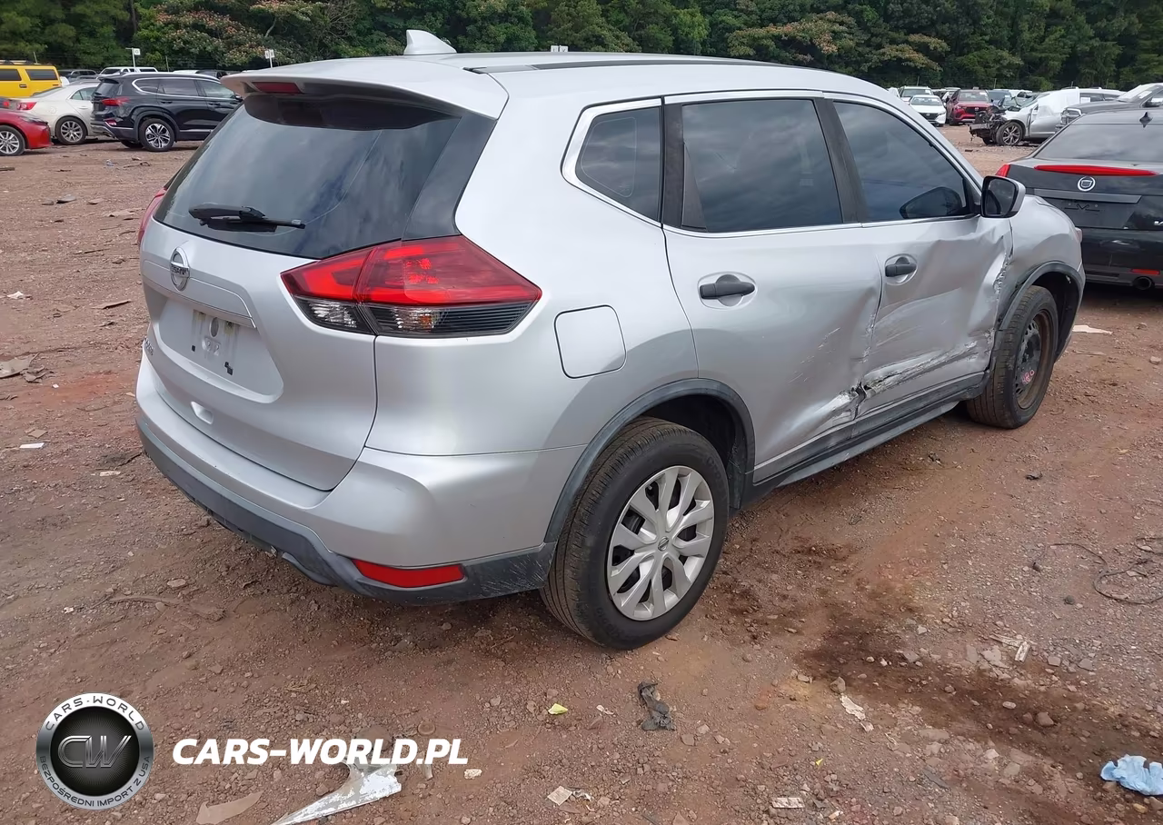 2018 Nissan Rogue S VIN:KNMAT2MT4JP584049 - 4