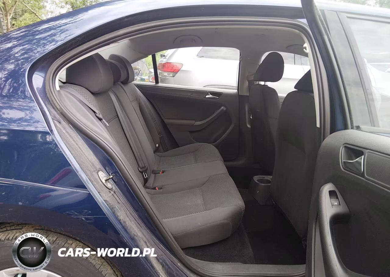 2011 Volkswagen Jetta 2.0L S VIN:3VW1K7AJ9BM049435 - 8