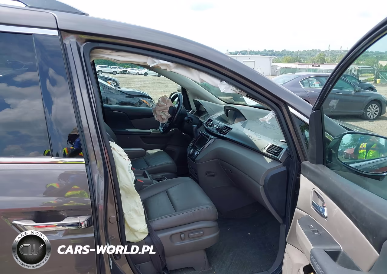 2017 Honda Odyssey Touring-Touring Elite VIN:5FNRL5H92HB012291 - 5