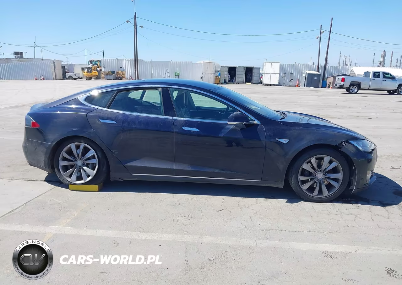 2013 Tesla Model S VIN:5YJSA1CN2DFP26372 - 12