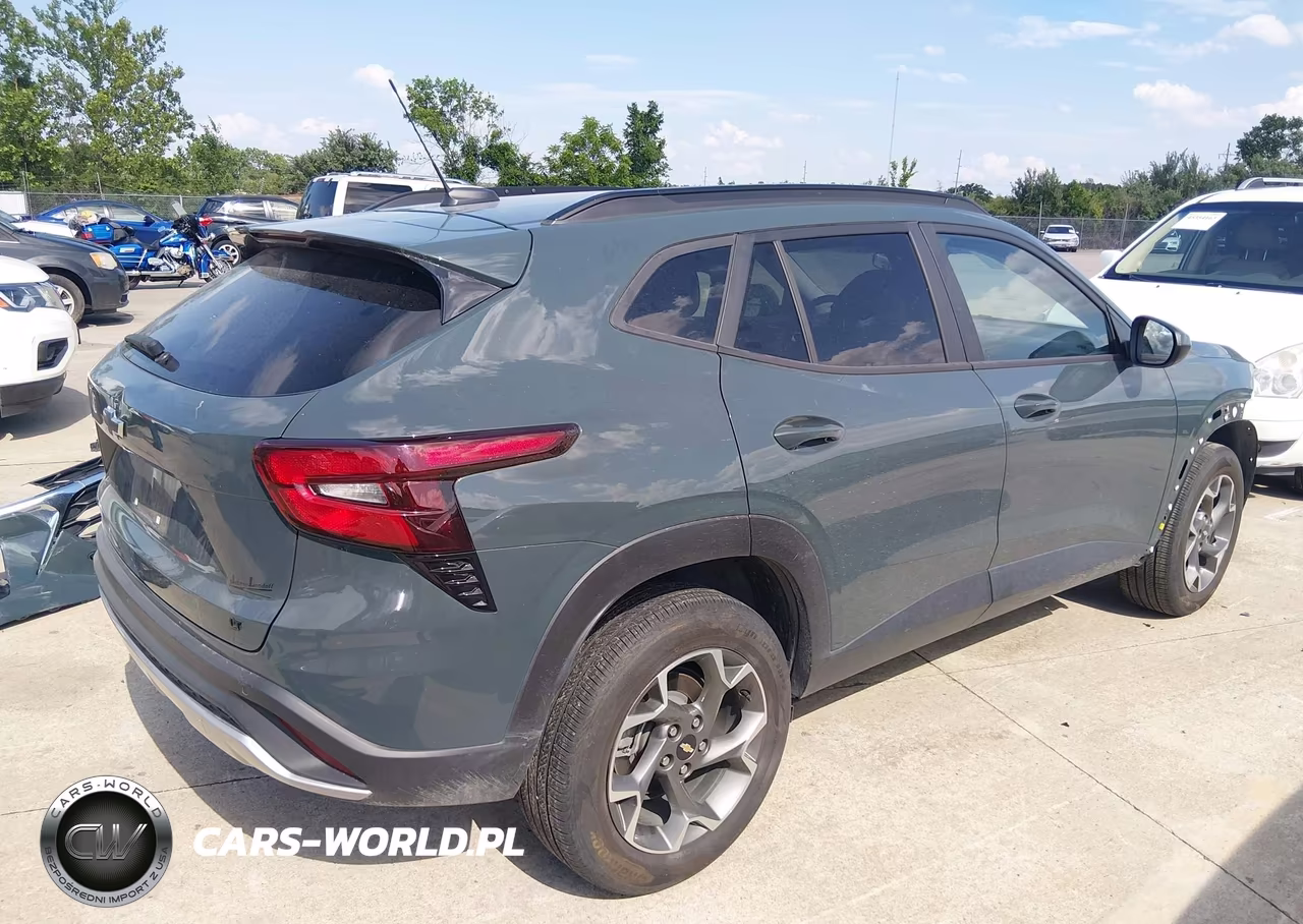 2025 Chevrolet Trax Fwd Lt VIN:KL77LHEP1SC107809 - 4