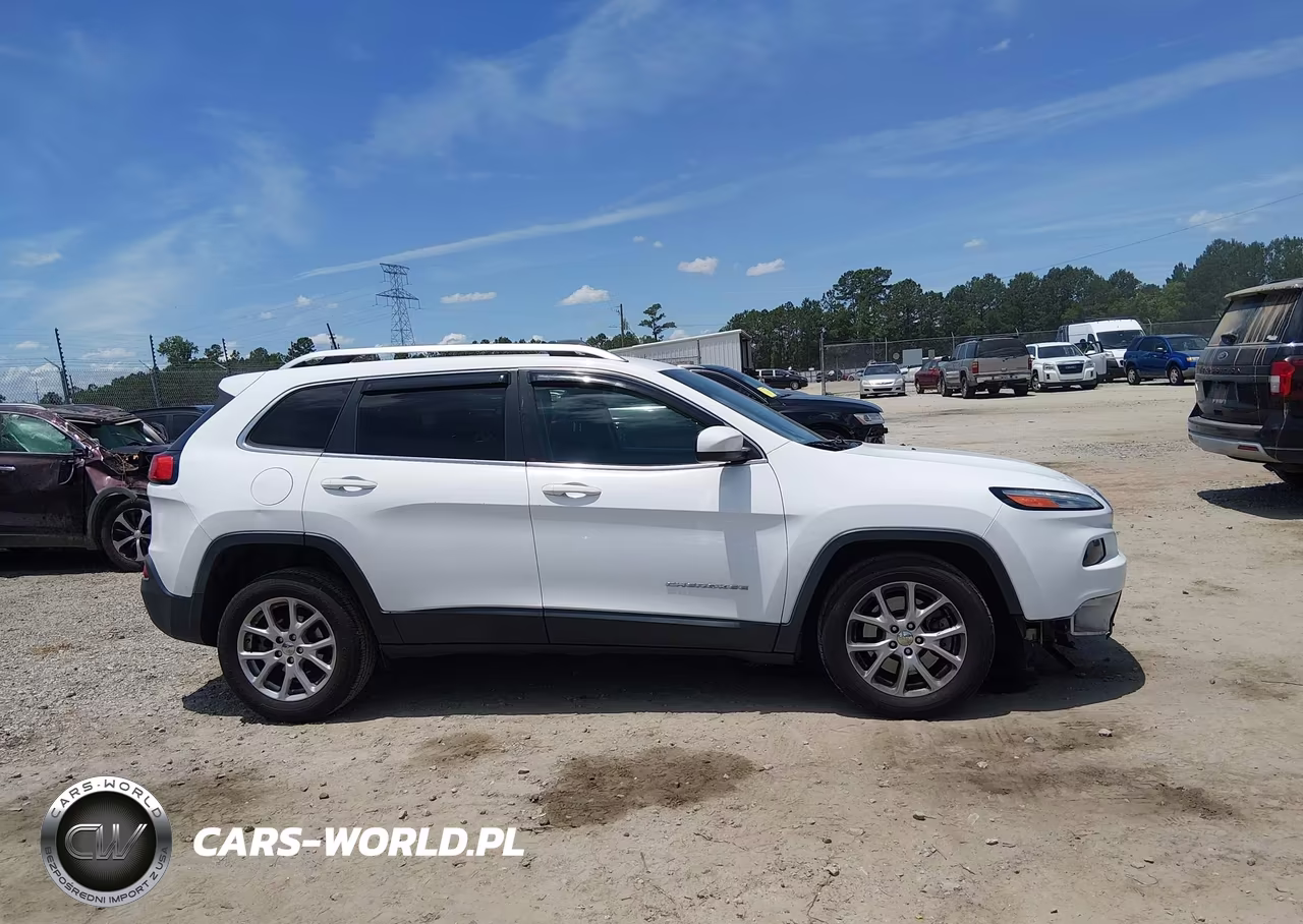 2018 Jeep Cherokee Latitude Fwd VIN:1C4PJLCB6JD566023 - 14
