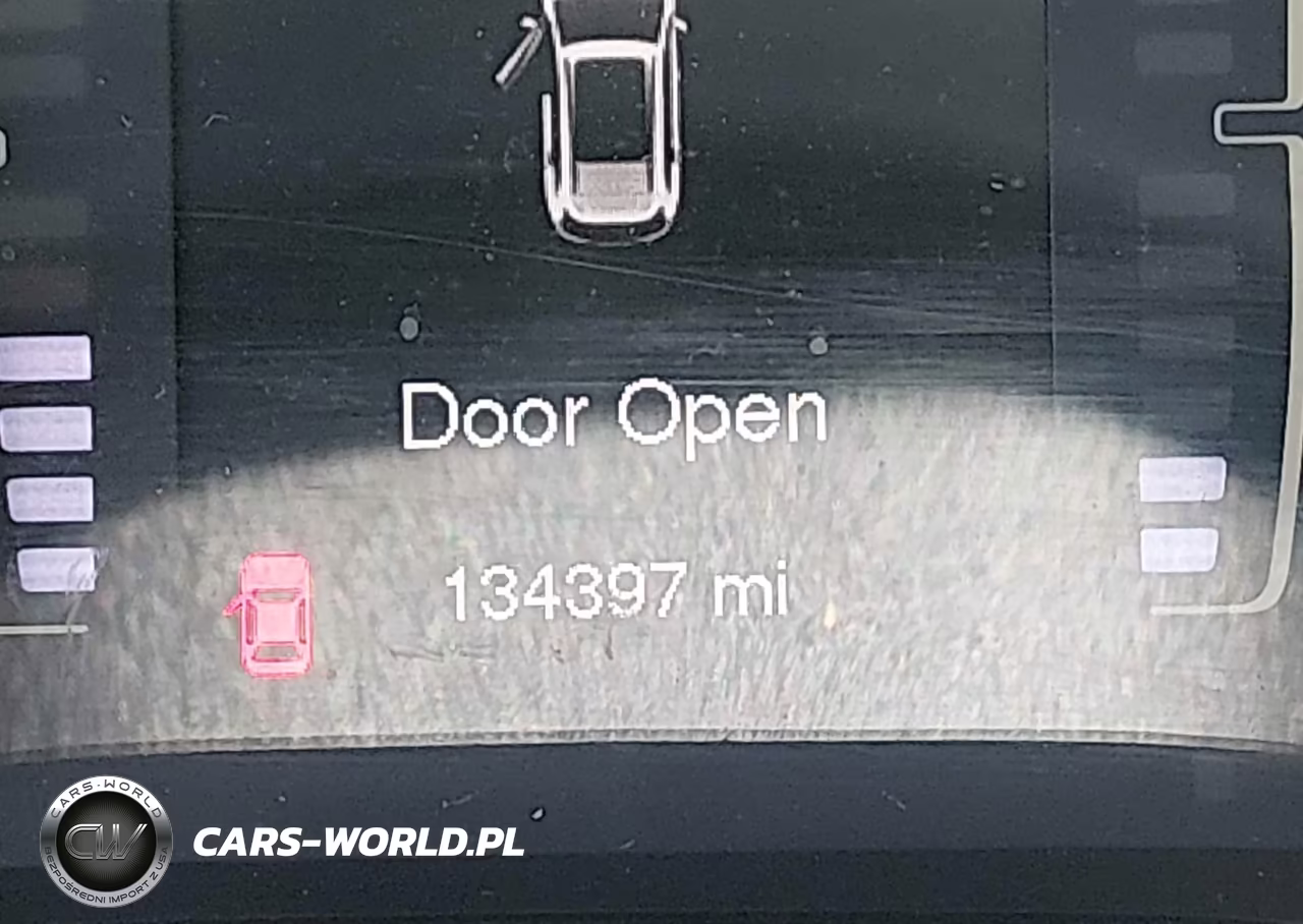 2018 Jeep Cherokee Latitude Fwd VIN:1C4PJLCB6JD566023 - 16