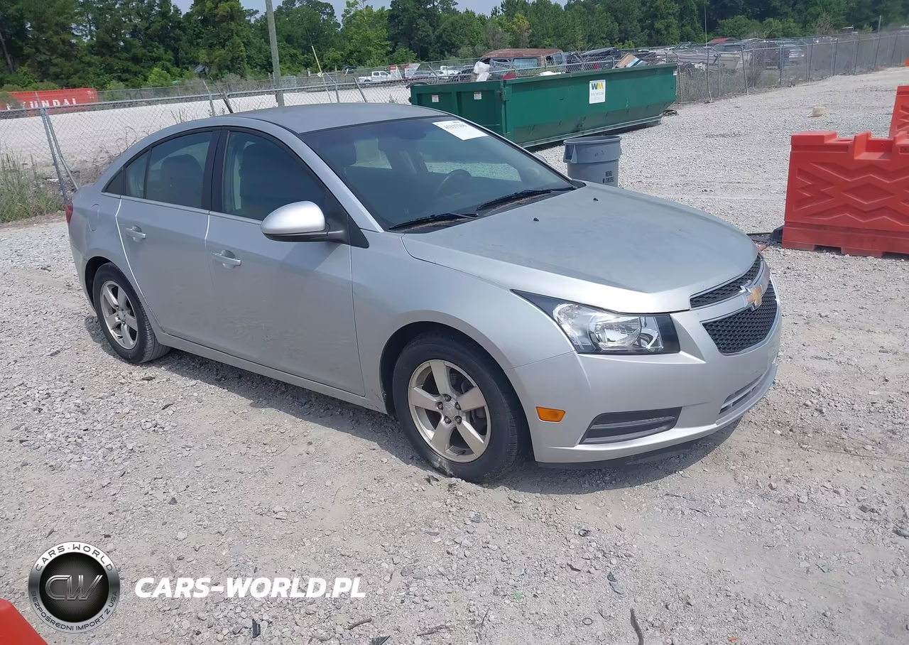 2013 Chevrolet Cruze 1Lt Auto – zdjęcie 1 z 11