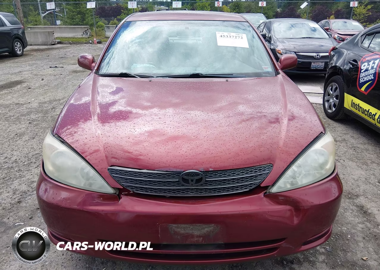 2002 Toyota Camry Le VIN:4T1BE30K62U575885 - 12