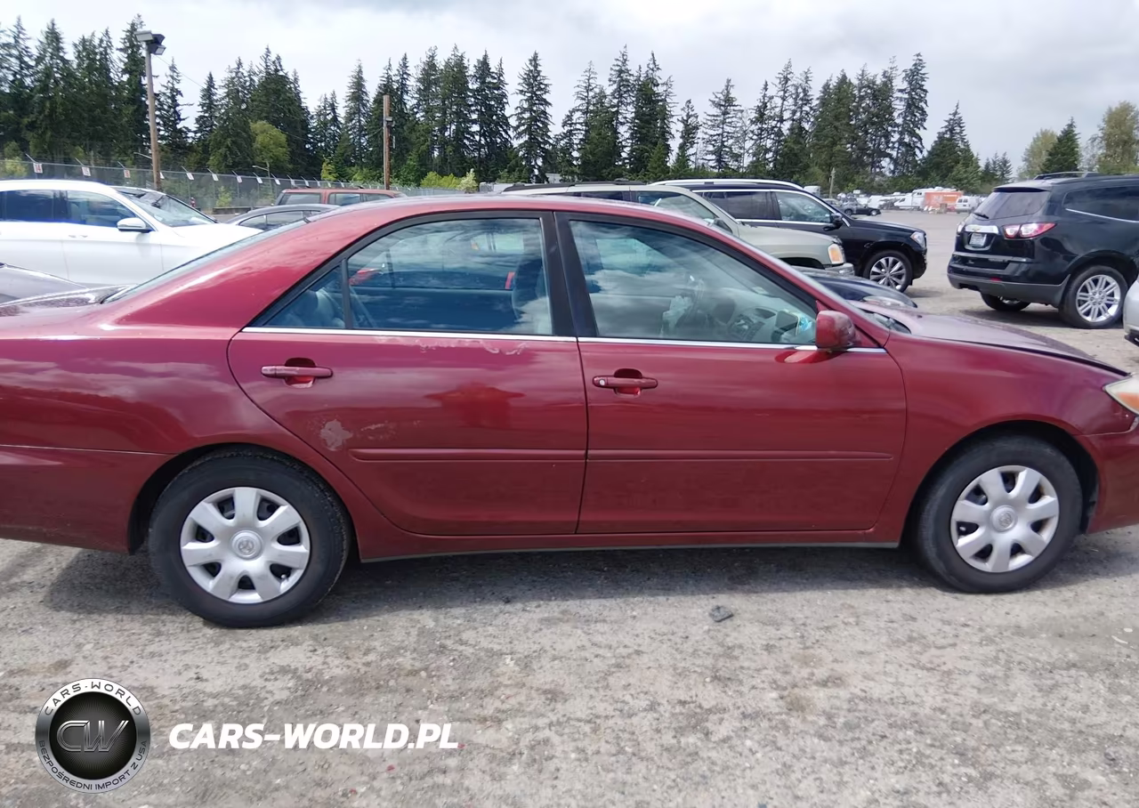 2002 Toyota Camry Le VIN:4T1BE30K62U575885 - 13