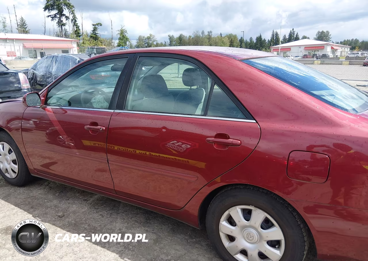2002 Toyota Camry Le VIN:4T1BE30K62U575885 - 14