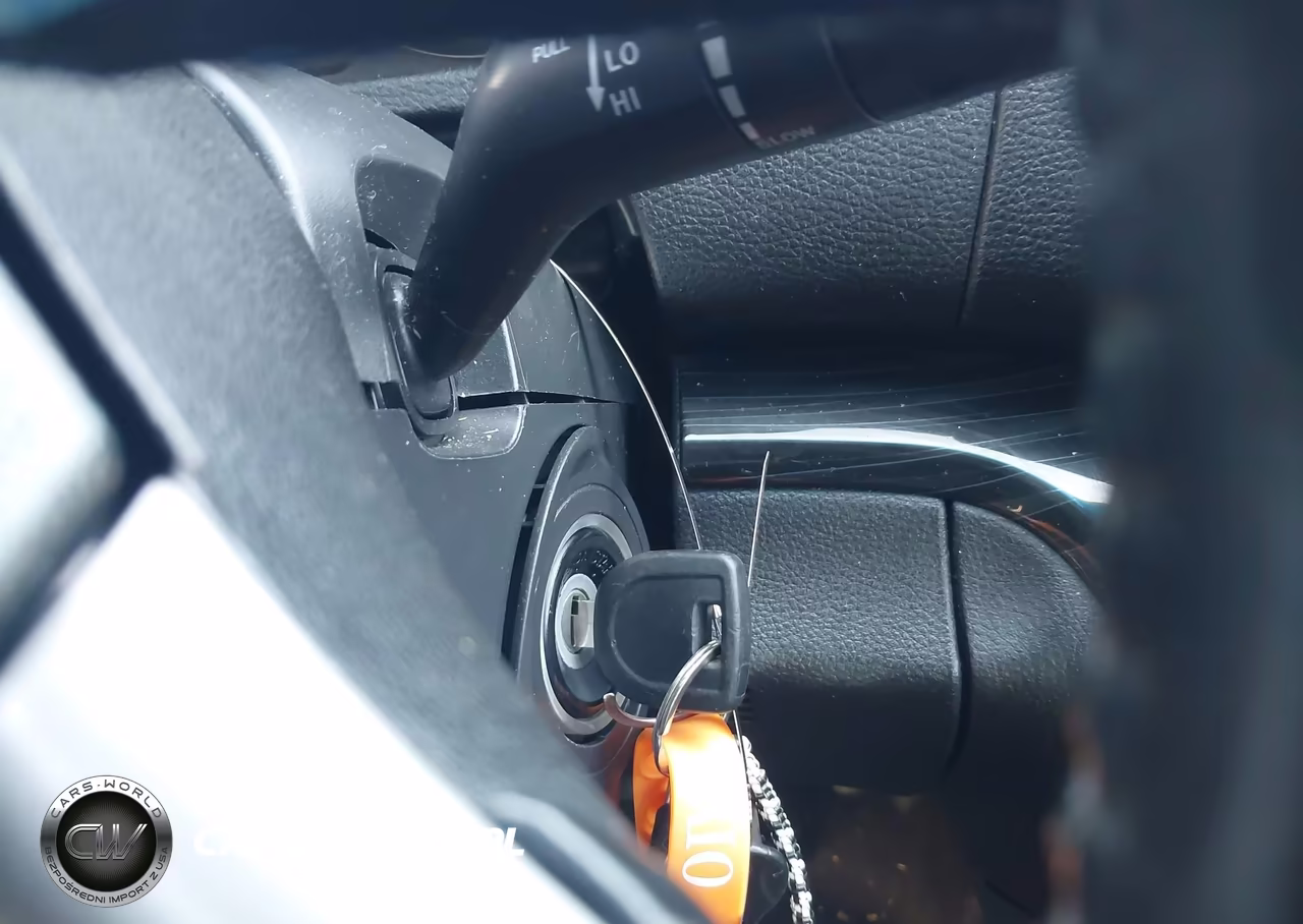 2010 Mazda Mazda6 I Touring VIN:1YVHZ8CH1A5M26769 - 11