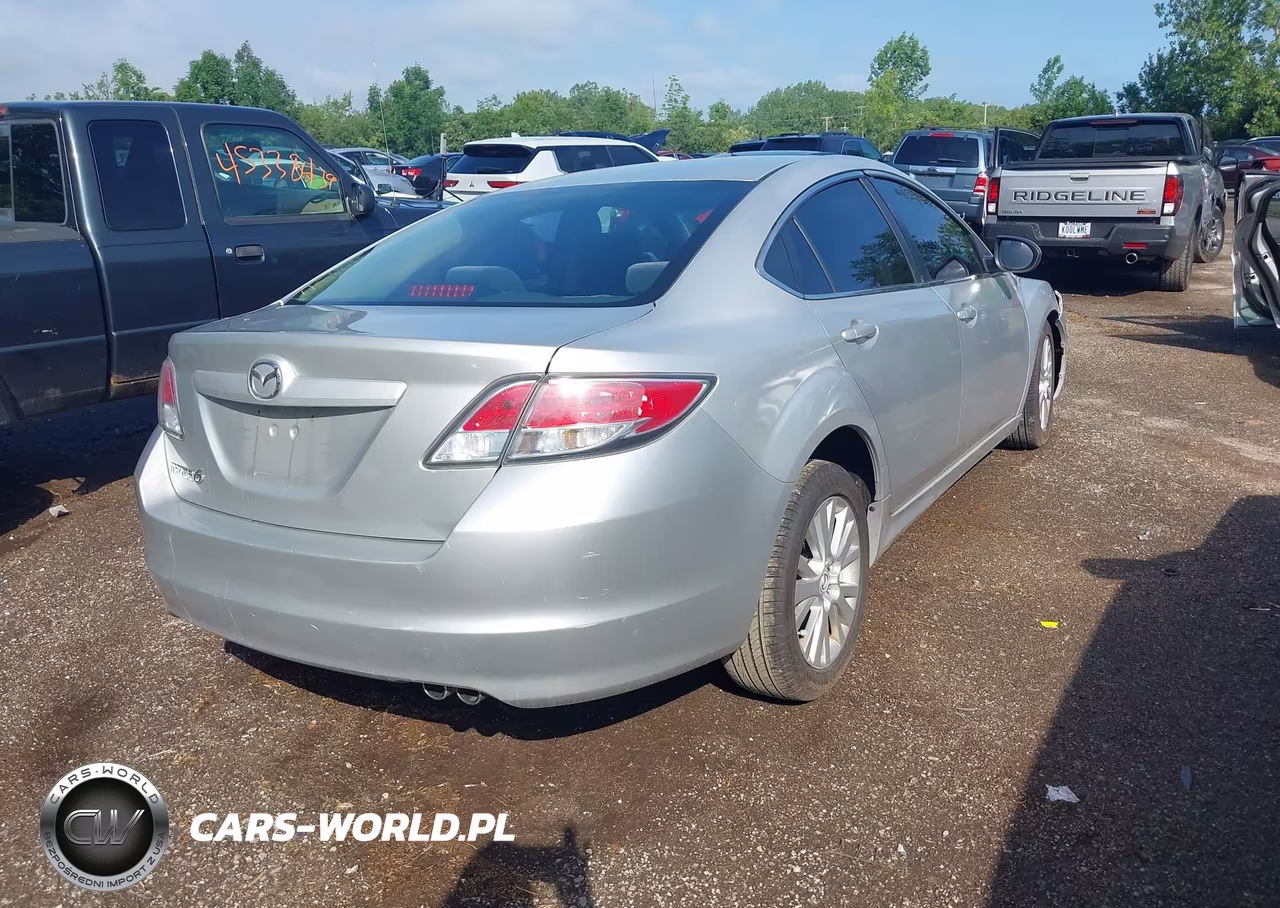 2010 Mazda Mazda6 I Touring VIN:1YVHZ8CH1A5M26769 - 4
