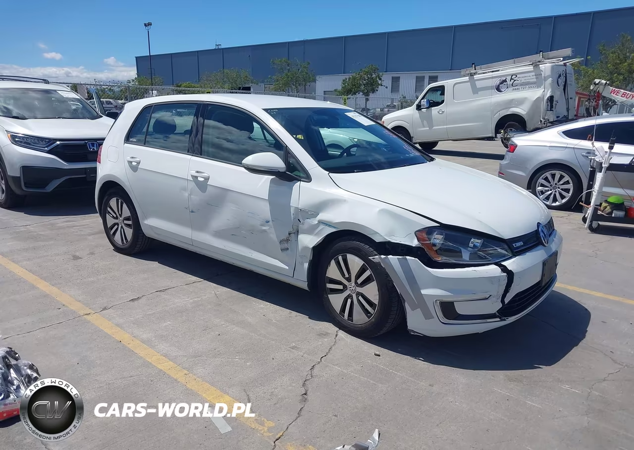 2016 Volkswagen E-Golf Se