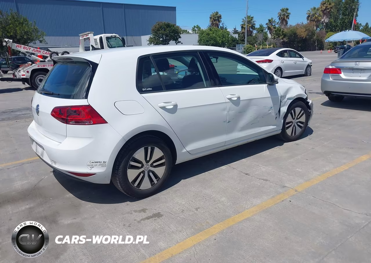 2016 Volkswagen E-Golf Se VIN:WVWKP7AU2GW904924 - 4