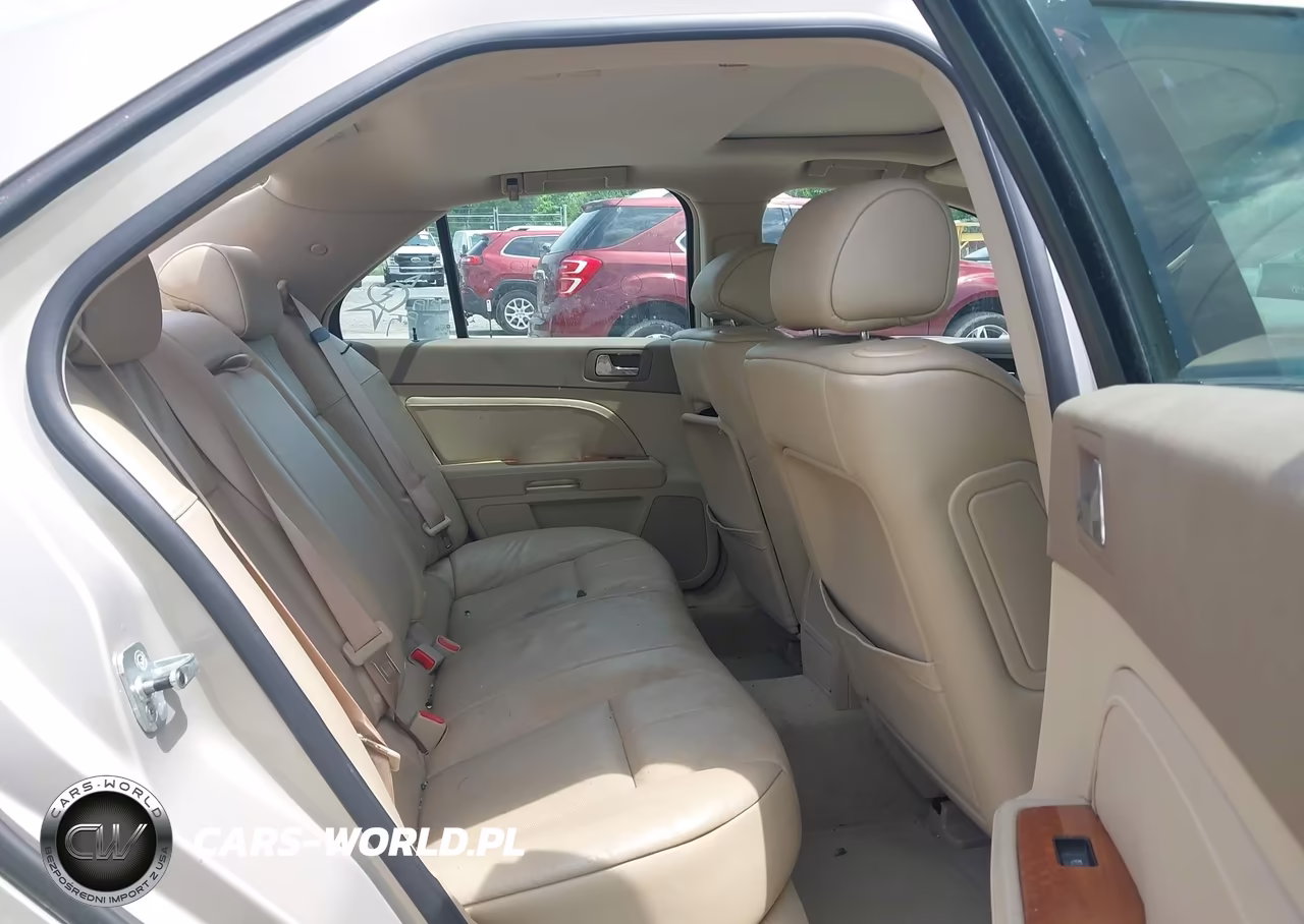 2007 Cadillac Sts V6 VIN:1G6DW677X70153004 - 8