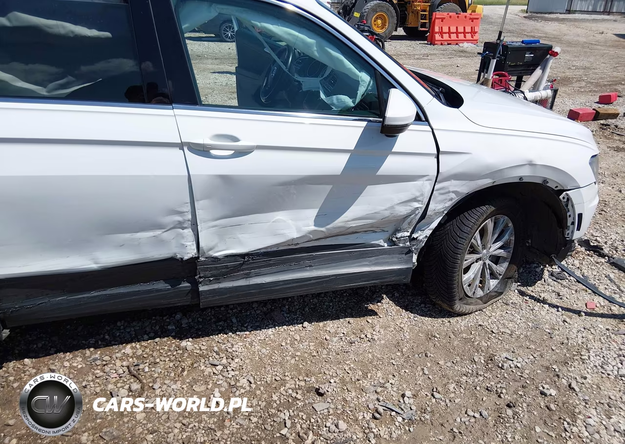 2019 Volkswagen Tiguan 2.0T Se-2.0T Sel-2.0T Sel R-Line-2.0T Sel R-Line Black VIN:3VV2B7AX3KM139676 - 6