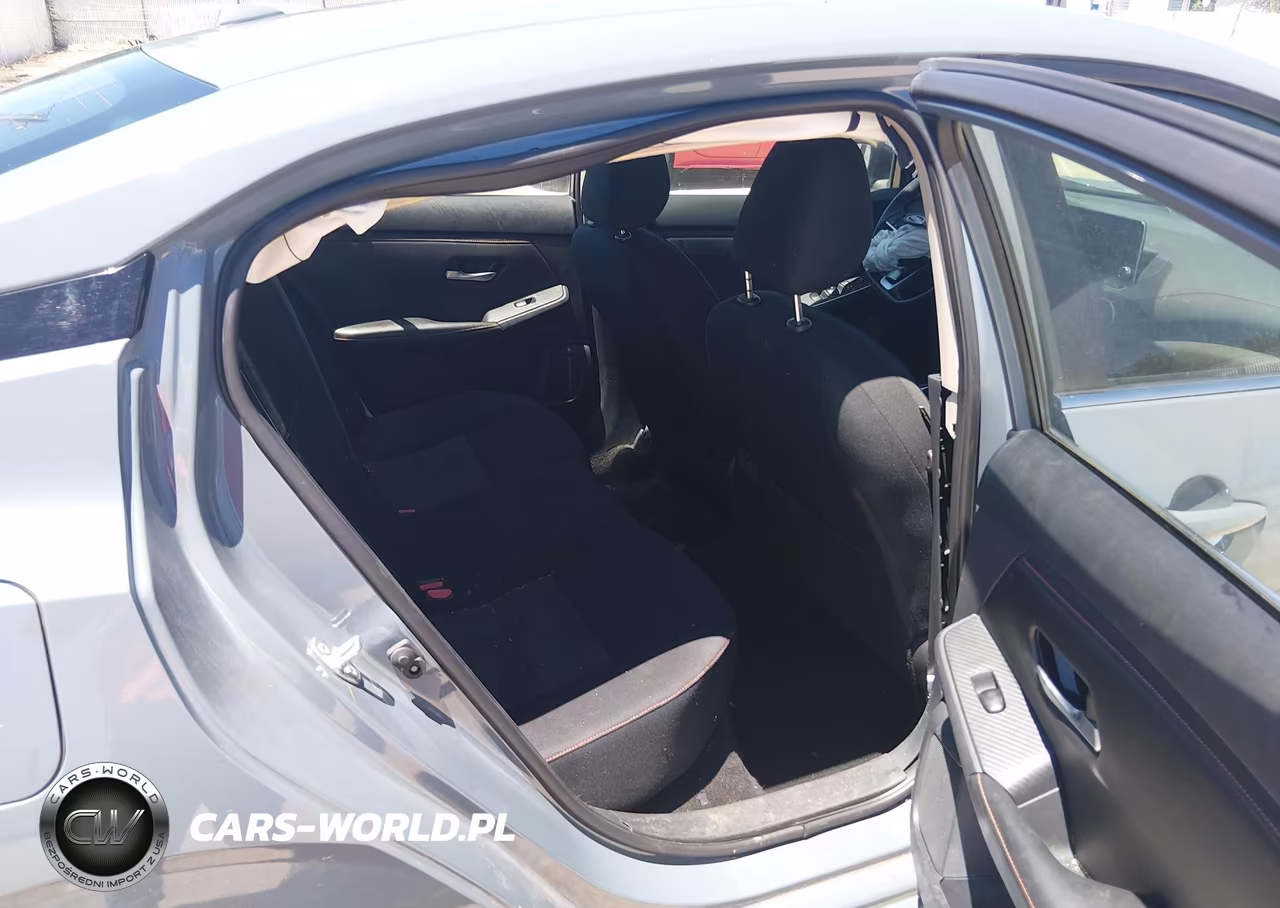 2025 Nissan Sentra Sr VIN:3N1AB8DV5SY233080 - 8