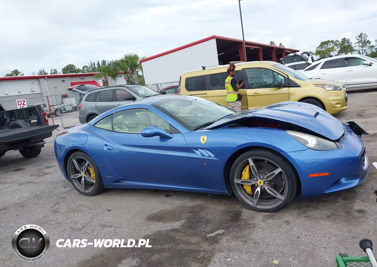 2014 Ferrari California VIN:ZFF65TJA1E0199413 - 13