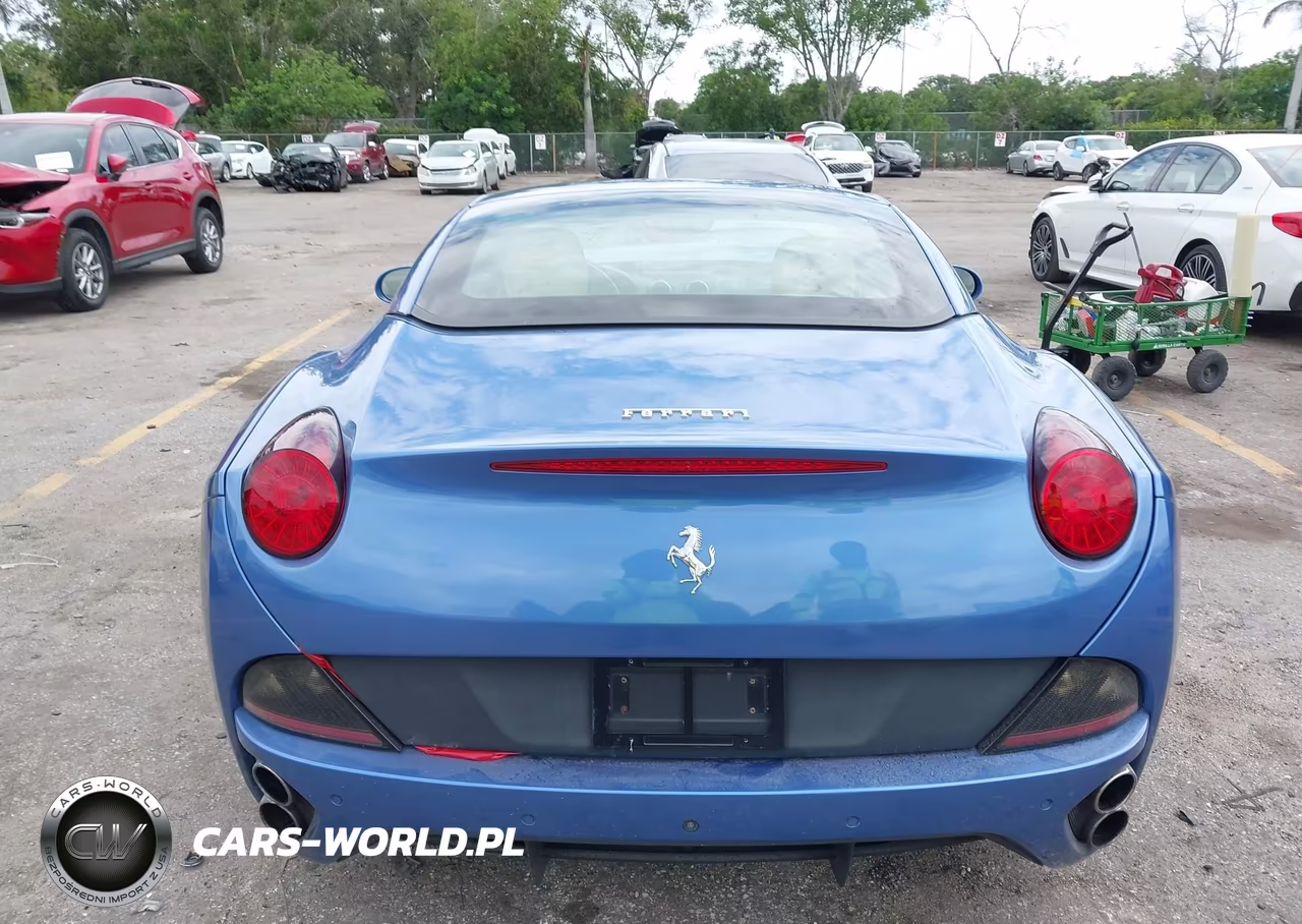 2014 Ferrari California VIN:ZFF65TJA1E0199413 - 16