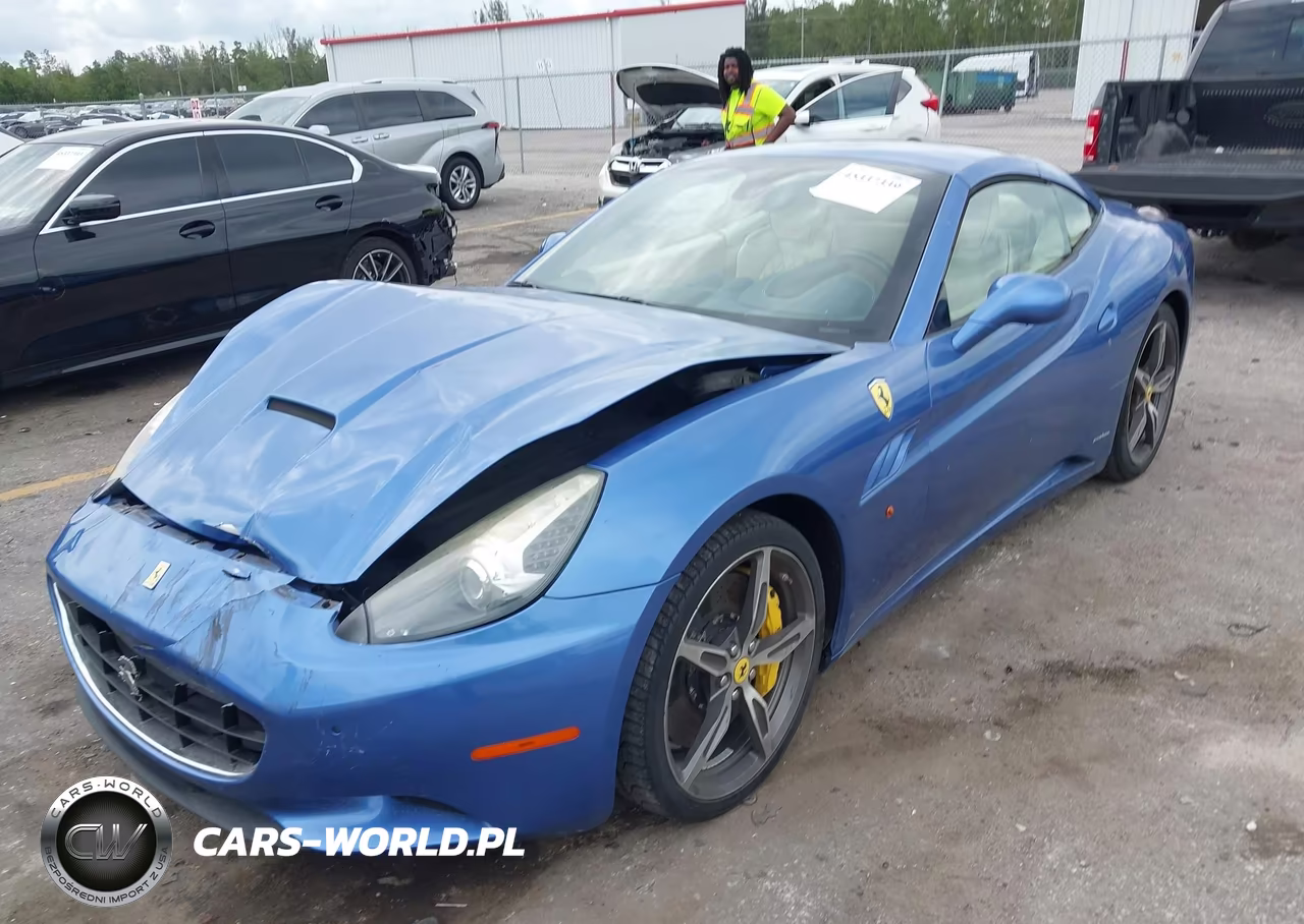2014 Ferrari California VIN:ZFF65TJA1E0199413 - 18