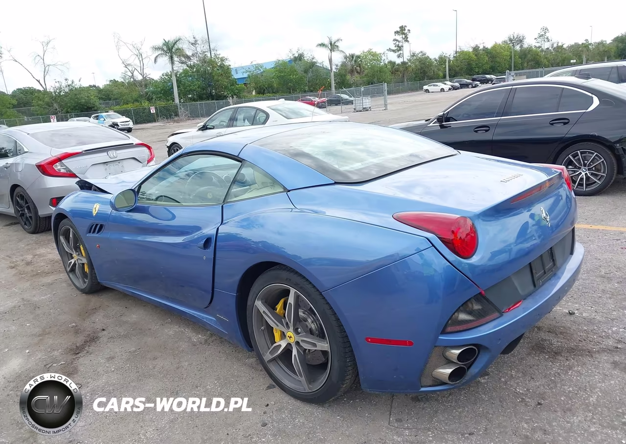 2014 Ferrari California VIN:ZFF65TJA1E0199413 - 3