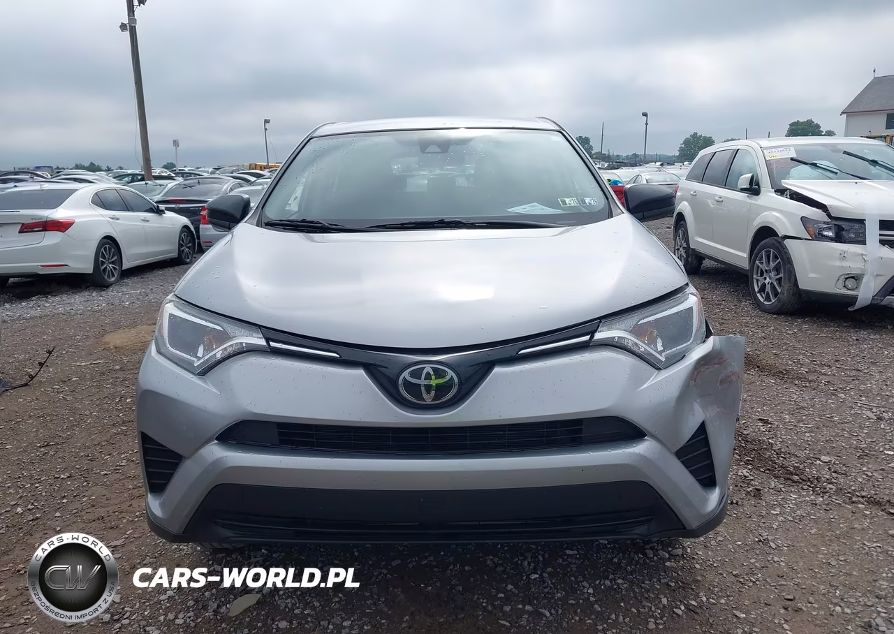 2018 Toyota Rav4 Le VIN:JTMBFREV8JJ259895 - 12