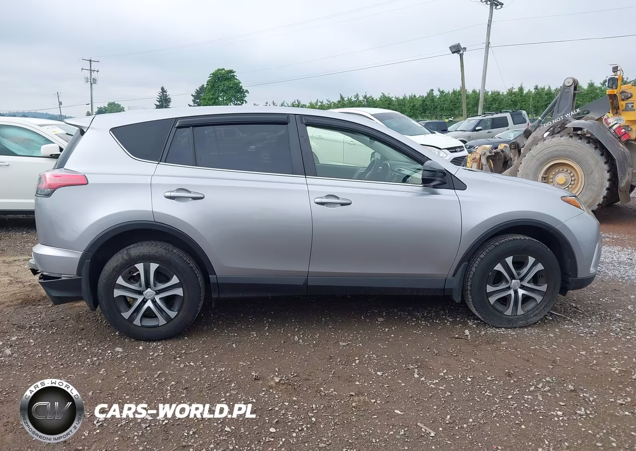 2018 Toyota Rav4 Le VIN:JTMBFREV8JJ259895 - 13