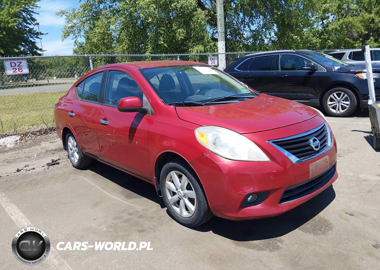 2012 Nissan Versa 1.6 Sl