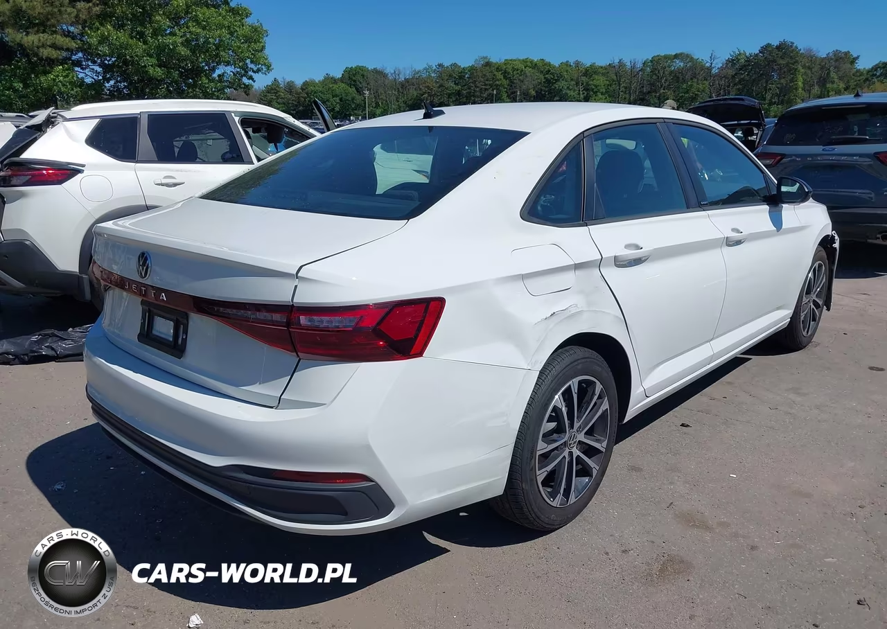 2025 Volkswagen Jetta 1.5T Sport VIN:3VWBX7BU2SM053888 - 4
