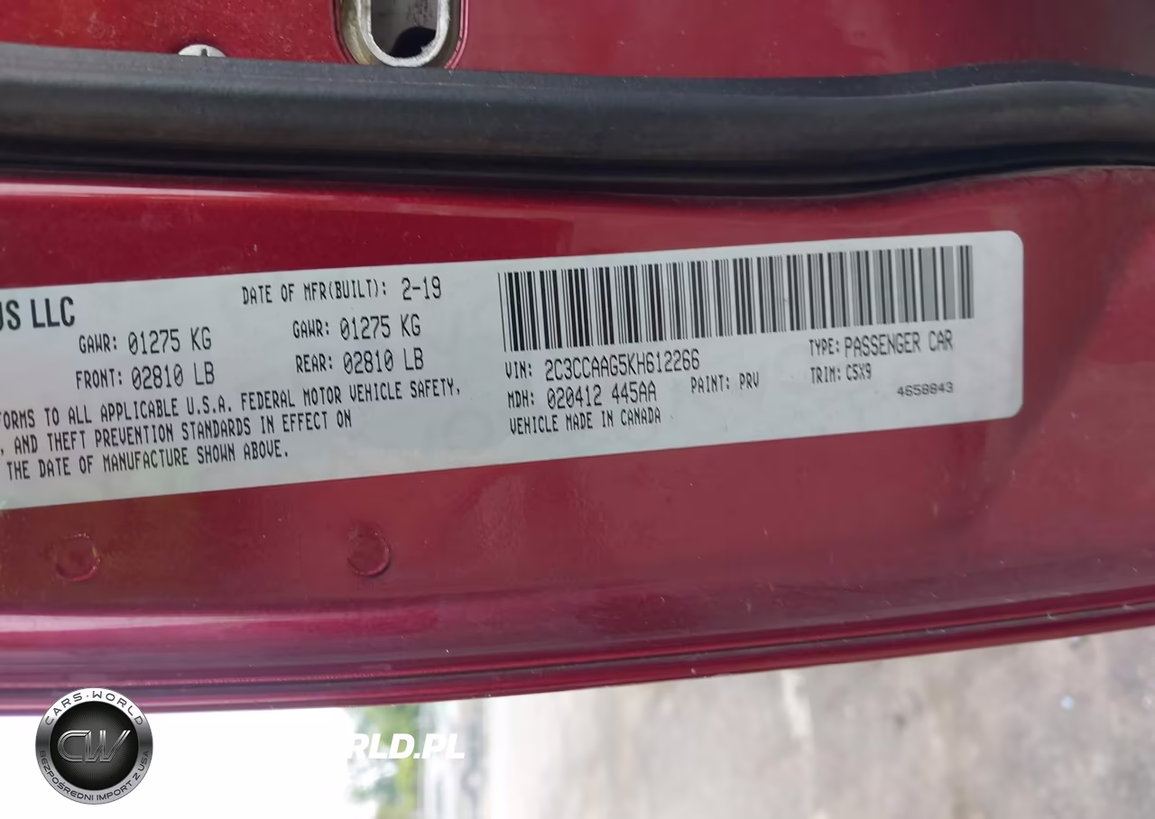 2019 Chrysler 300 Touring VIN:2C3CCAAG5KH612266 - 9