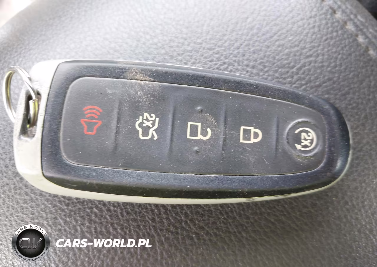 2015 Ford C-Max Energi Sel VIN:1FADP5CUXFL108597 - 11