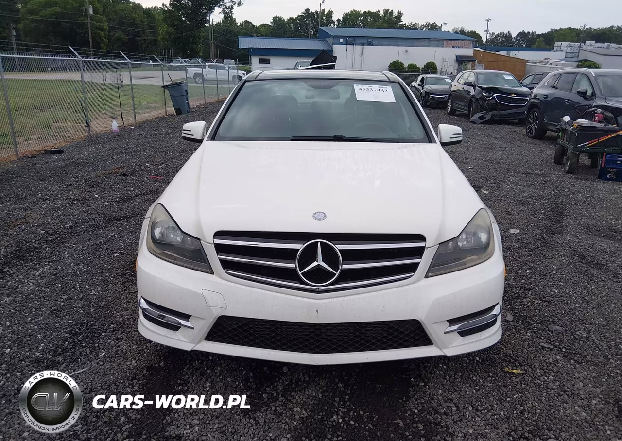 2014 Mercedes-Benz C 250 Sport VIN:WDDGF4HB3ER308766 - 12