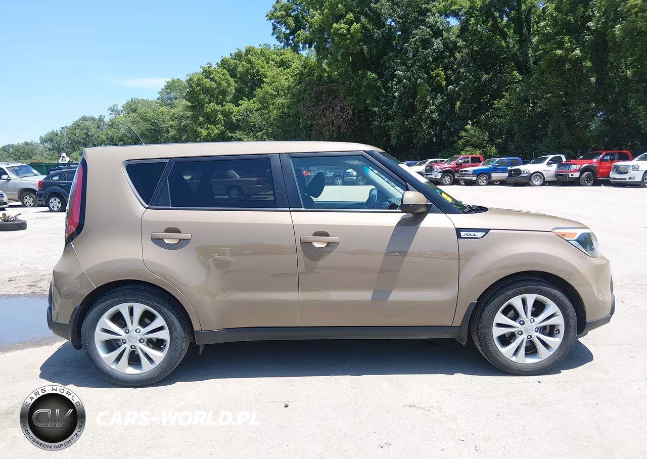 2015 Kia Soul + VIN:KNDJP3A51F7156303 - 13