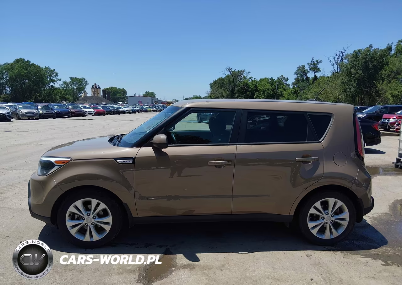 2015 Kia Soul + VIN:KNDJP3A51F7156303 - 14