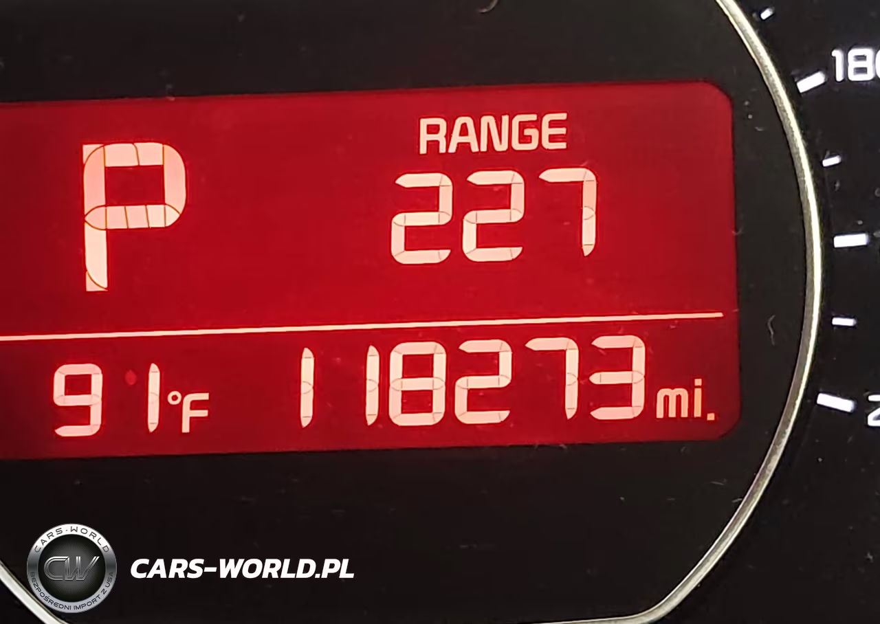 2015 Kia Soul + VIN:KNDJP3A51F7156303 - 15