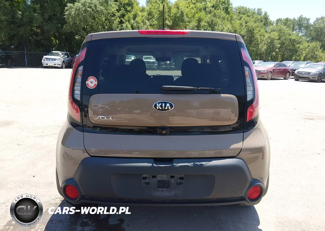 2015 Kia Soul + VIN:KNDJP3A51F7156303 - 16