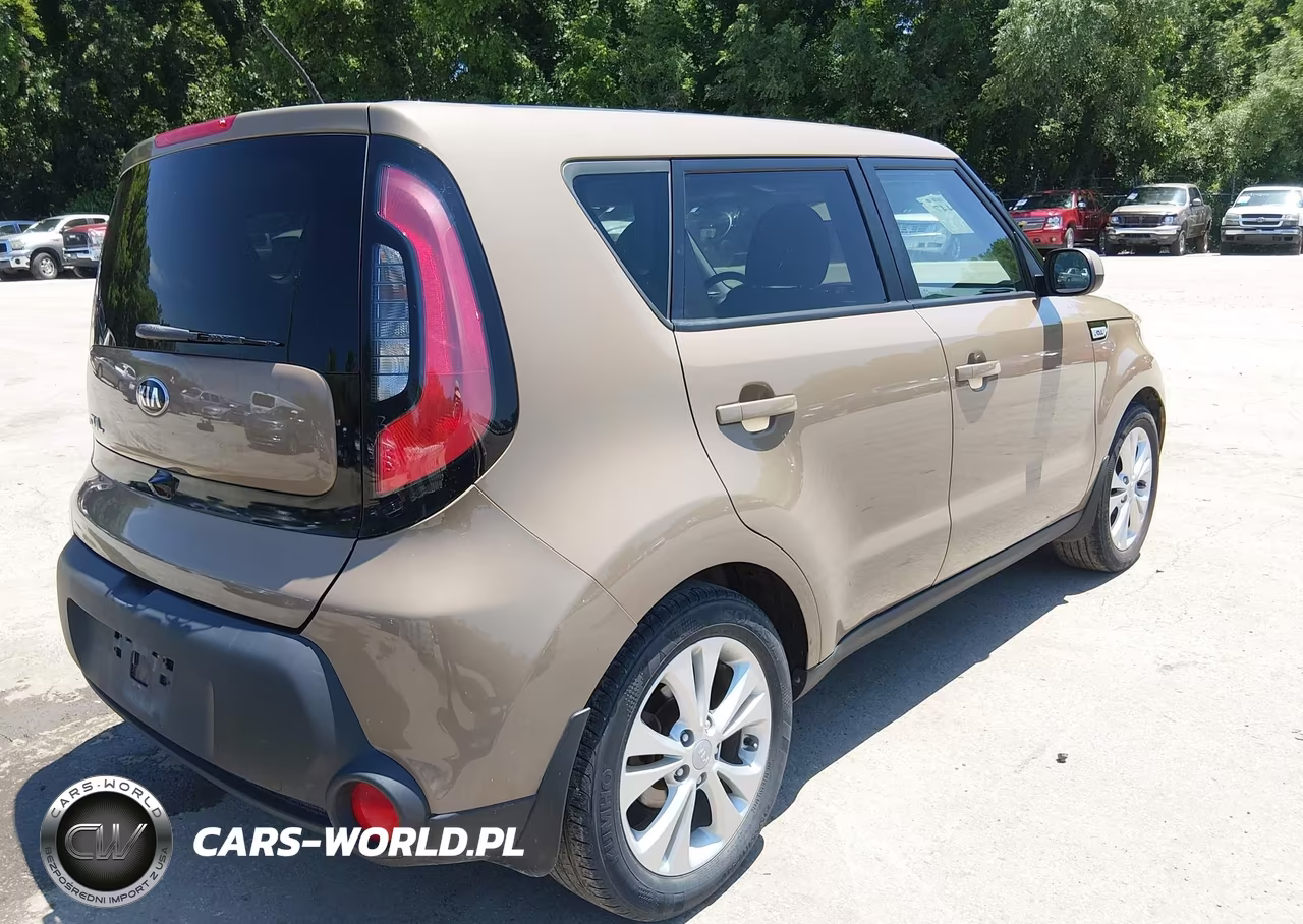 2015 Kia Soul + VIN:KNDJP3A51F7156303 - 4
