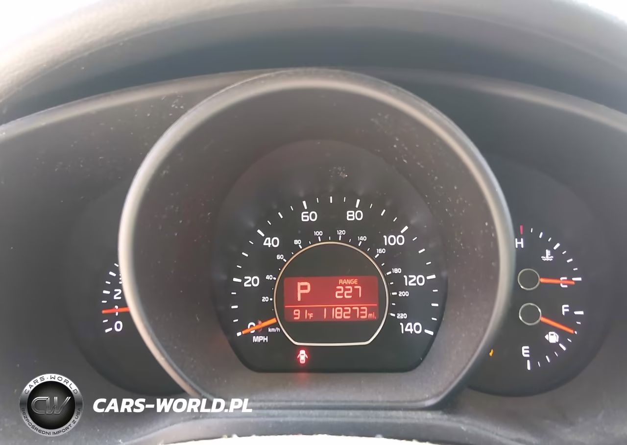 2015 Kia Soul + VIN:KNDJP3A51F7156303 - 7