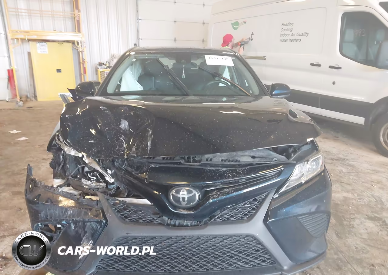 2020 Toyota Camry Se VIN:4T1G11AK5LU944595 - 13