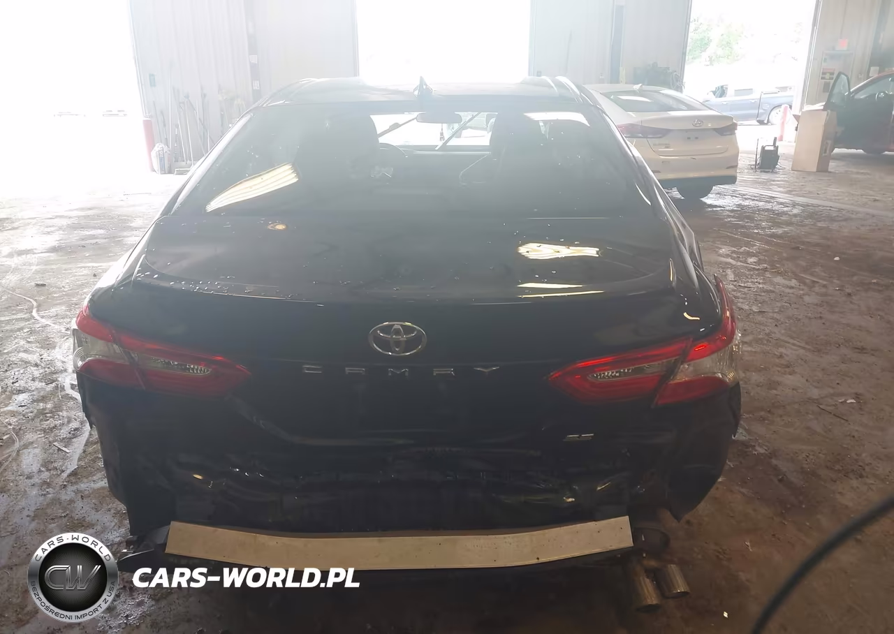 2020 Toyota Camry Se VIN:4T1G11AK5LU944595 - 17