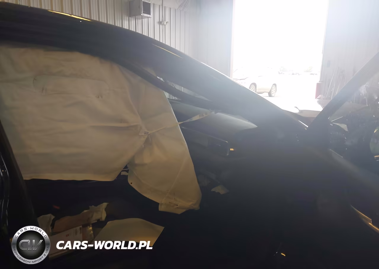 2020 Toyota Camry Se VIN:4T1G11AK5LU944595 - 5