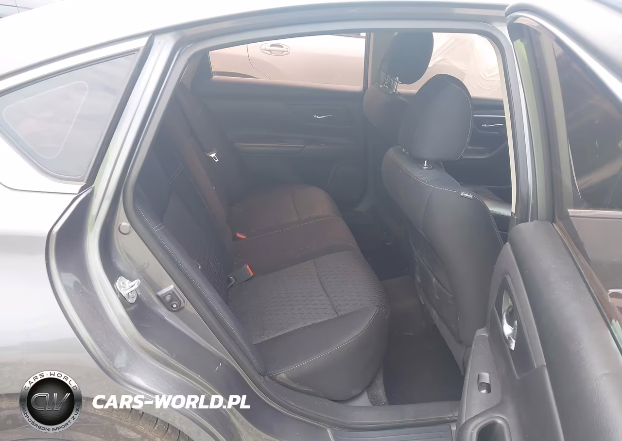 2017 Nissan Altima 2.5 S VIN:1N4AL3AP9HN326599 - 8