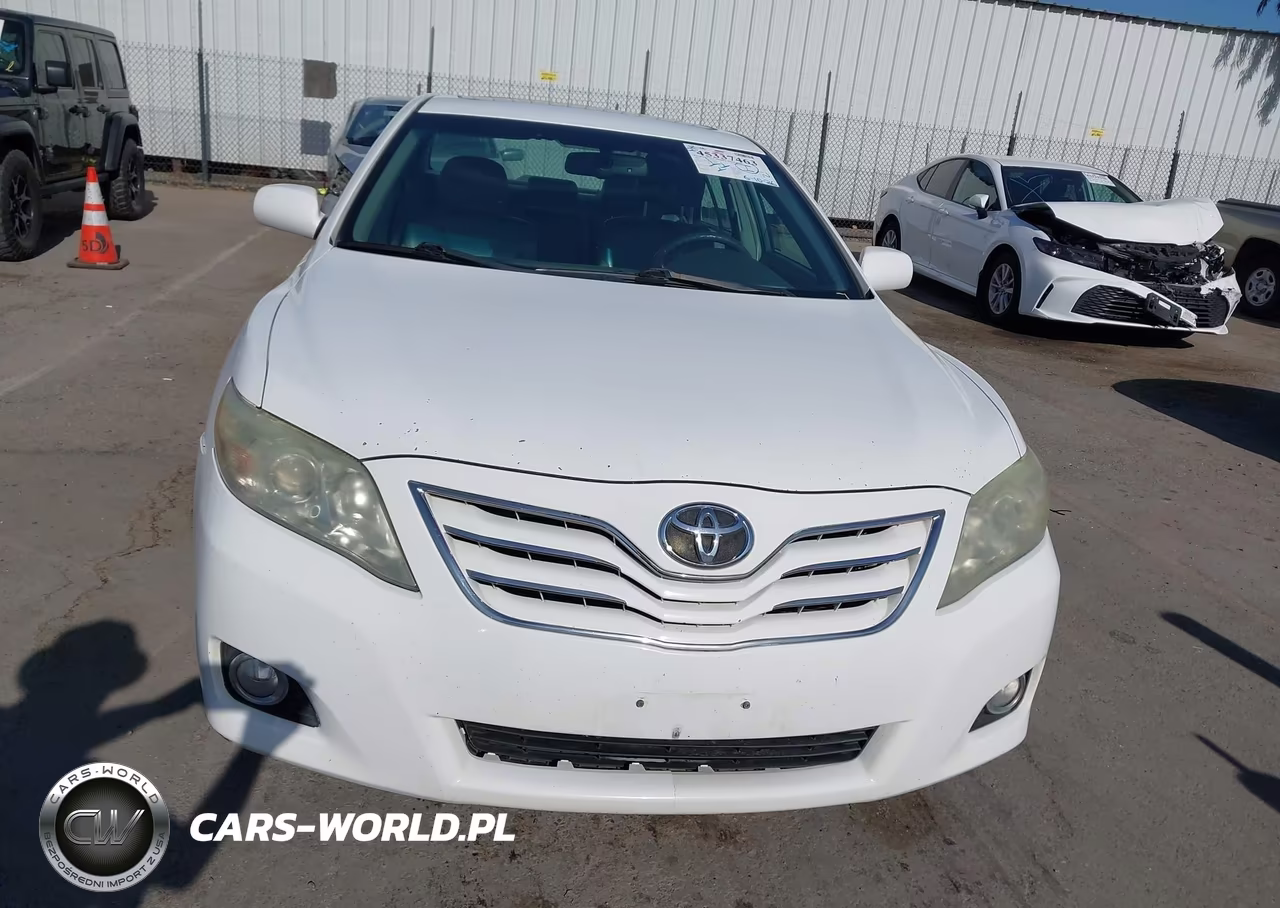 2011 Toyota Camry Xle VIN:4T4BF3EK2BR108880 - 12