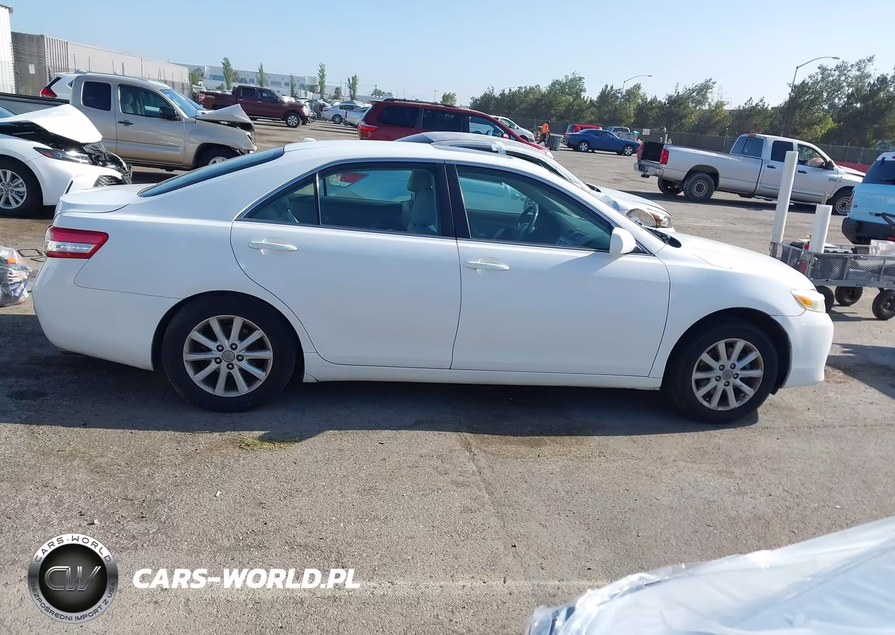 2011 Toyota Camry Xle VIN:4T4BF3EK2BR108880 - 13