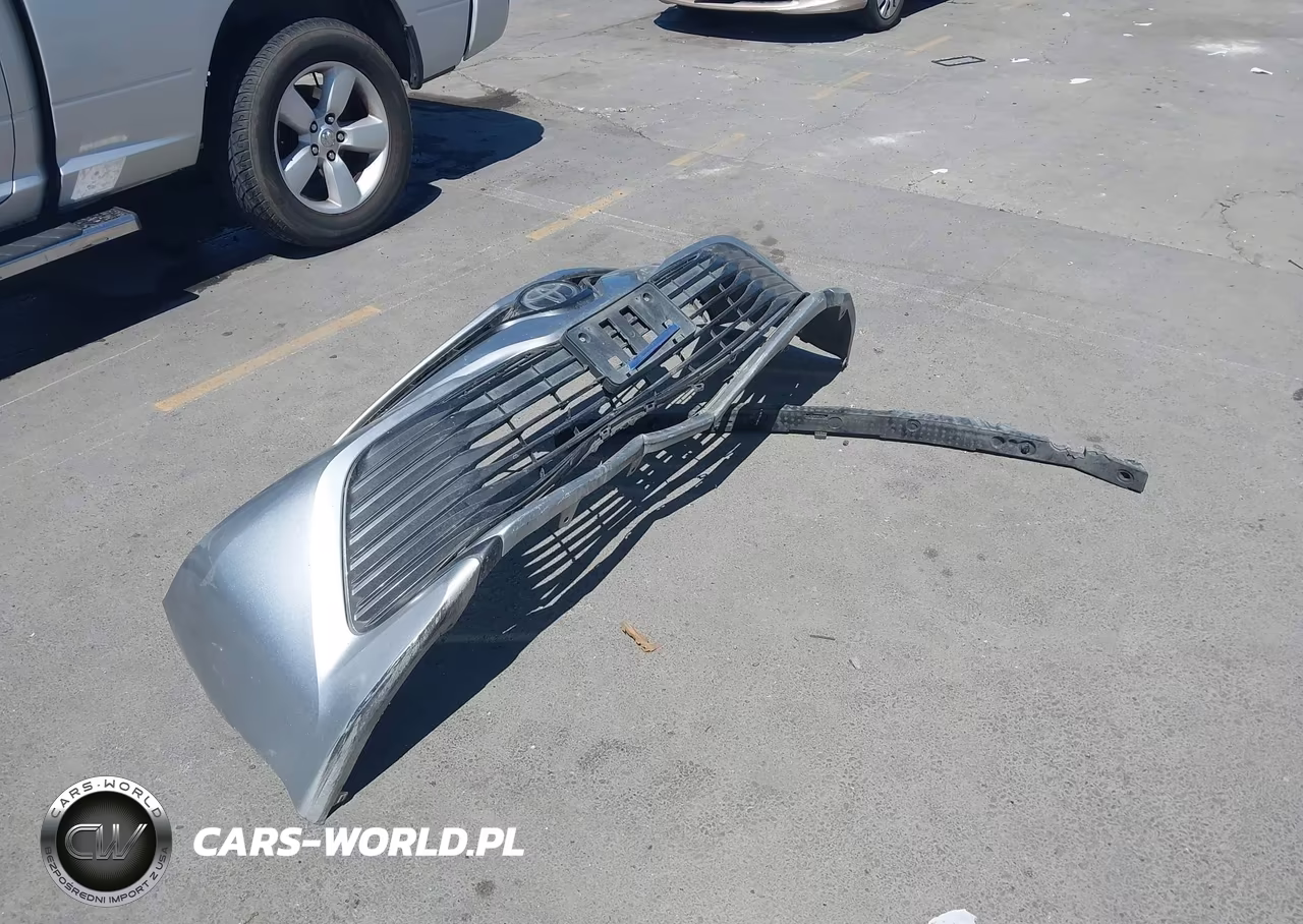 2018 Toyota Camry Le VIN:4T1B11HK4JU073749 - 12