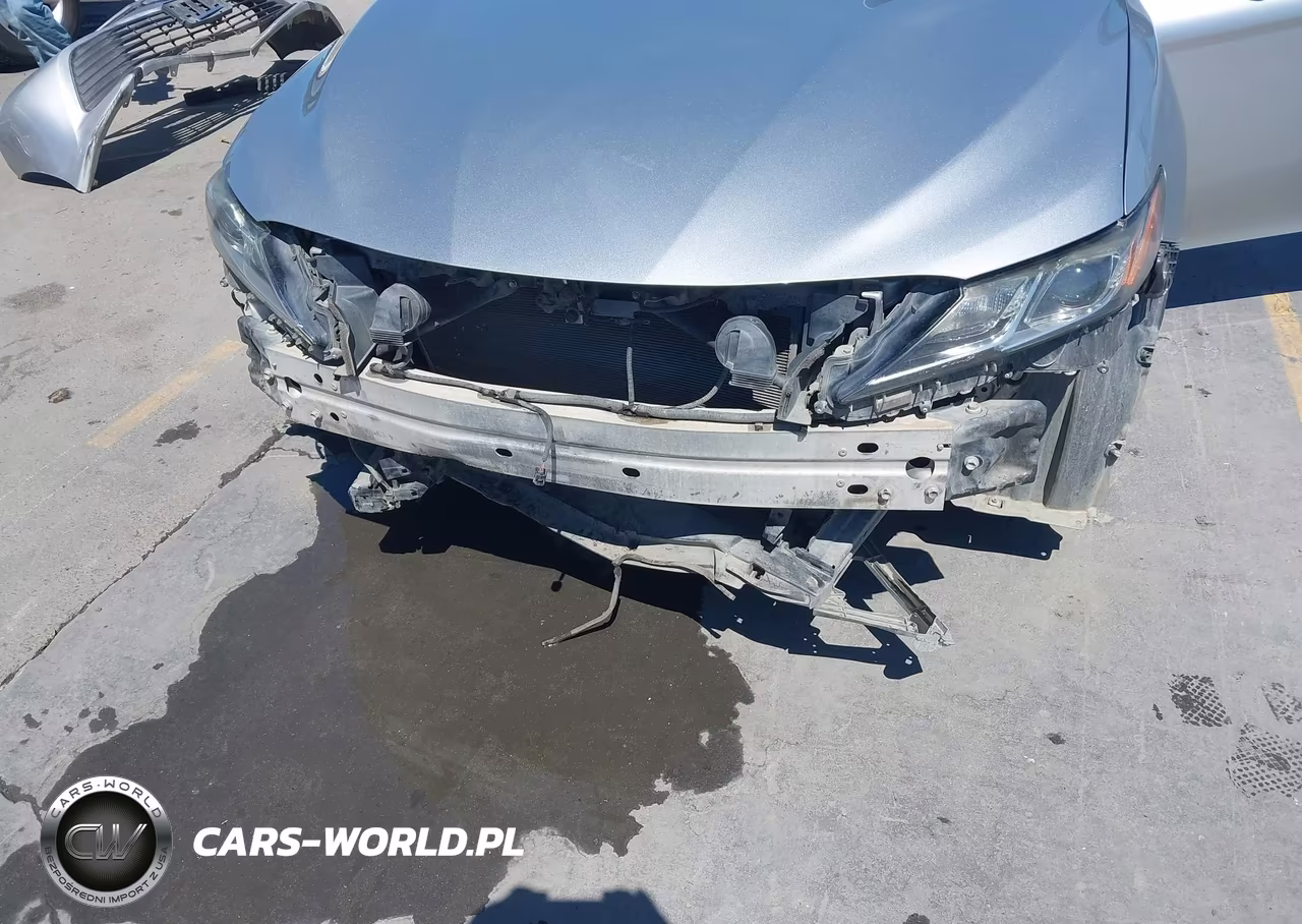 2018 Toyota Camry Le VIN:4T1B11HK4JU073749 - 6
