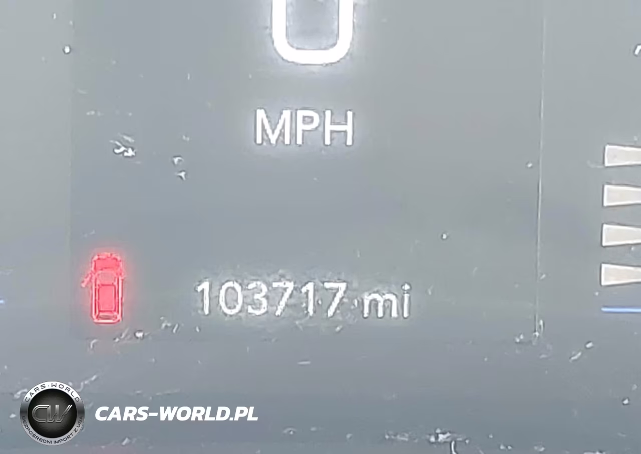 2018 Chrysler Pacifica Touring L VIN:2C4RC1BG0JR235942 - 15
