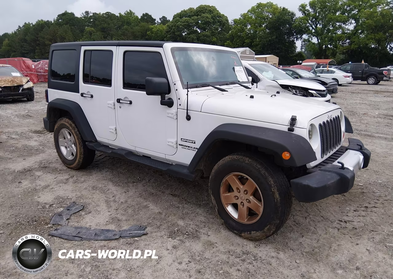 2013 Jeep Wrangler Unlimited Sport – zdjęcie 1 z 16