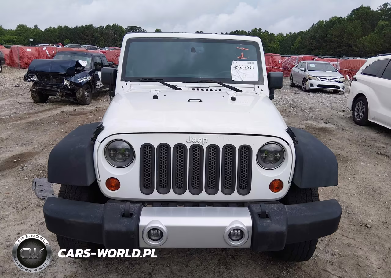 2013 Jeep Wrangler Unlimited Sport VIN:1C4HJWDG3DL502158 - 12